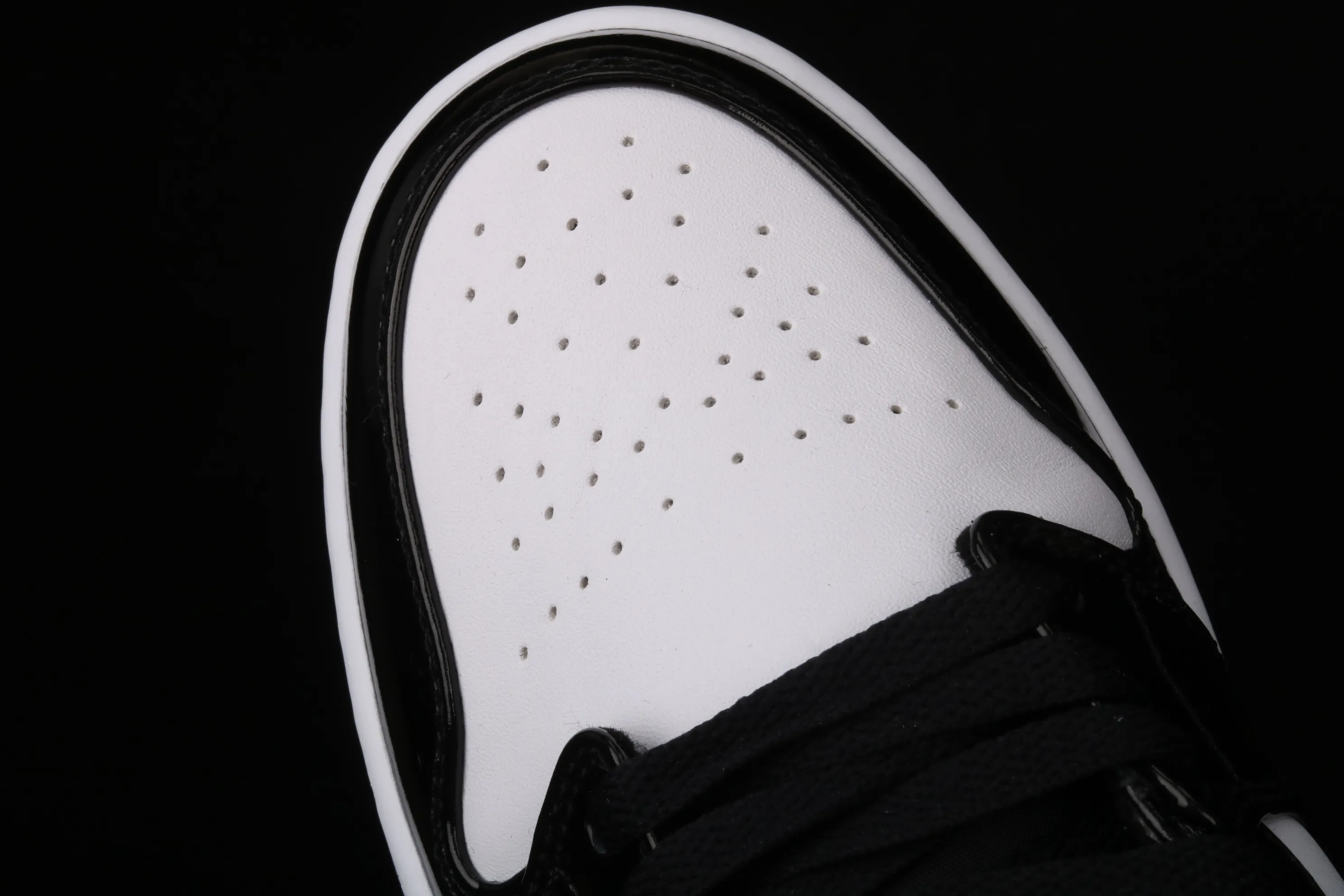 All Categories Air Jordan Jordan Series Basketball Shoes Air Jordan 1 Mid Air Jordan 1 Mid "All-Star" AJ1 Joe 1 China All-Star Black and White Patent Leather Mid-top Versatile Casual Sports Shoes DD1649-001